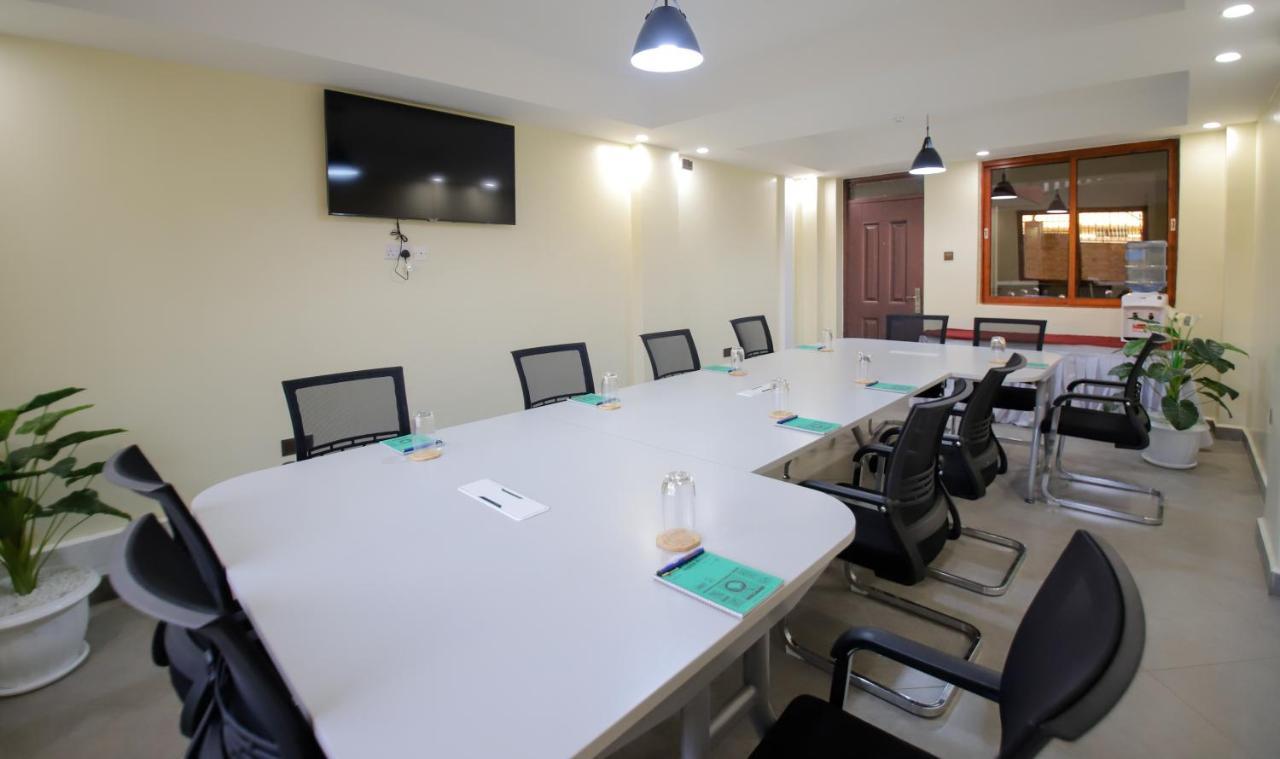 Lantern Serviced Apartments 나이로비 외부 사진